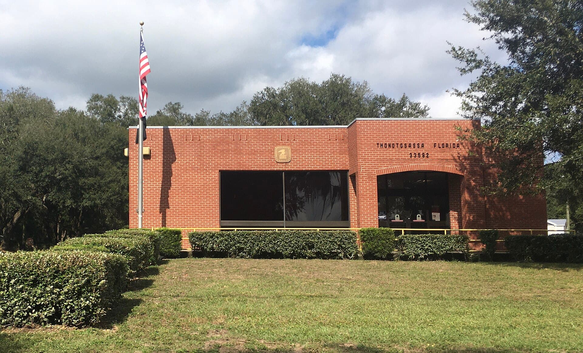 Thonotosassa Post Office in Thonotosassa, Florida