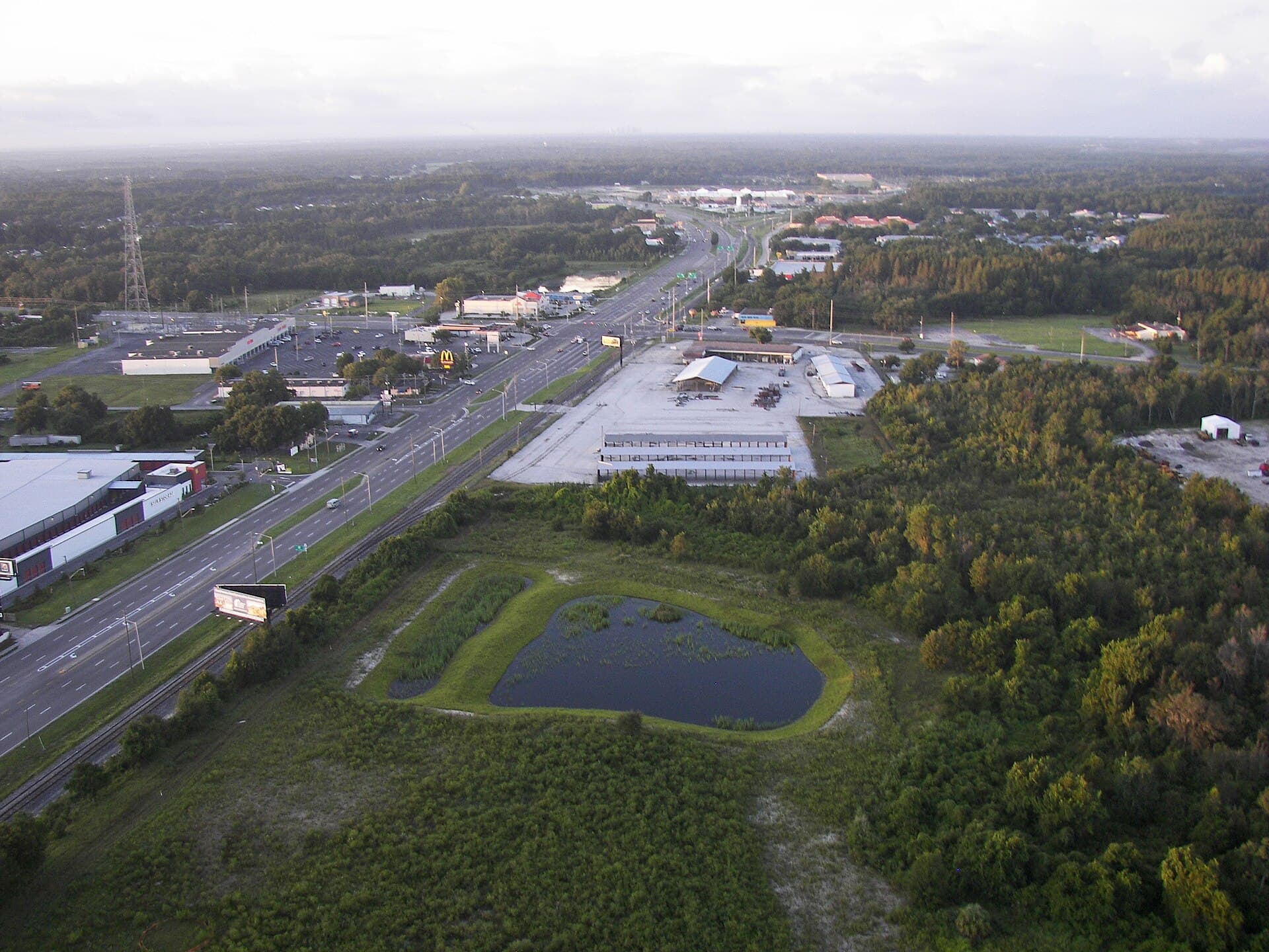 Master-planned community with lakes and trails in Land O' Lakes, Florida